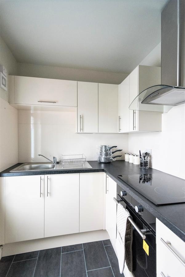 Centre Duplex - Entercloud9sa Apartment Swindon